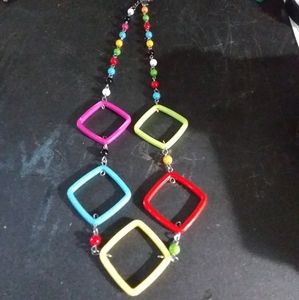 MUILT-COLORED VARIED INFINITY STYLE NECKLACE
